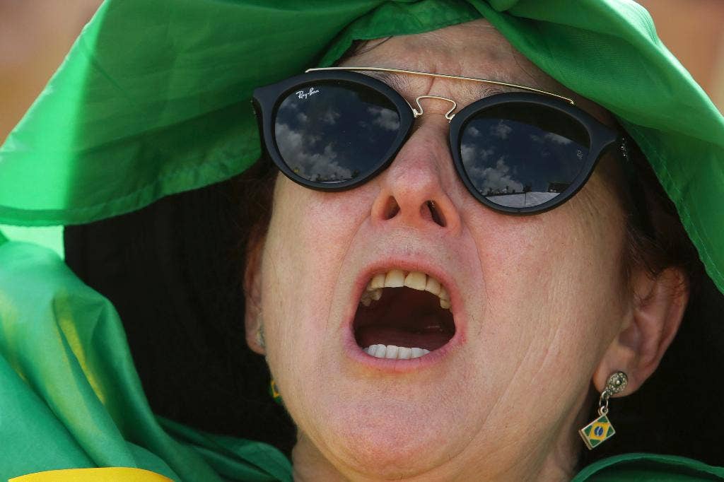 Ribuan orang memprotes korupsi, mendukung peradilan di Brasil