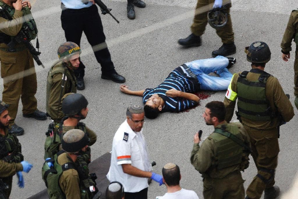 Israeli Army Palestinian Stabs Israeli In West Bank Before Being Shot