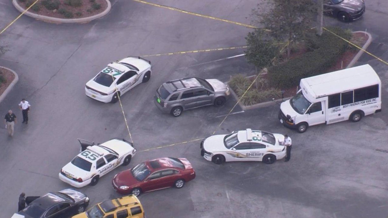 Child dies after being left in hot car in Florida for more than 5 hours ...