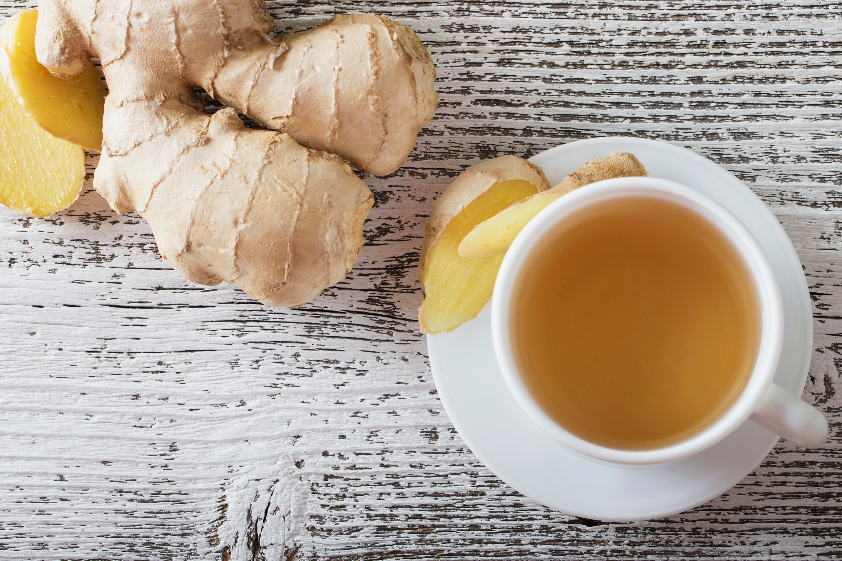 Имбирь для здоровья после 60. Чай имбирный Ginger. Ginger Tea (имбирный чай. Имбриьный чай. Чай с лимоном и имбирем.