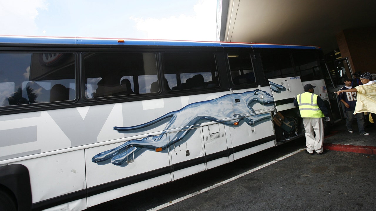Greyhound bus shooting Naked California suspect arrested after 1(02)