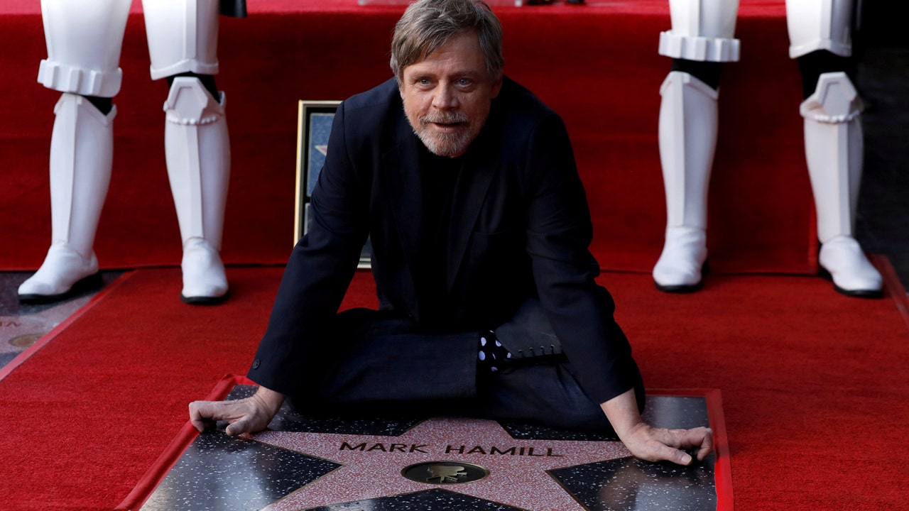 Mark Hamill Talks Walk of Fame Star, Trump and New Luke Skywalker