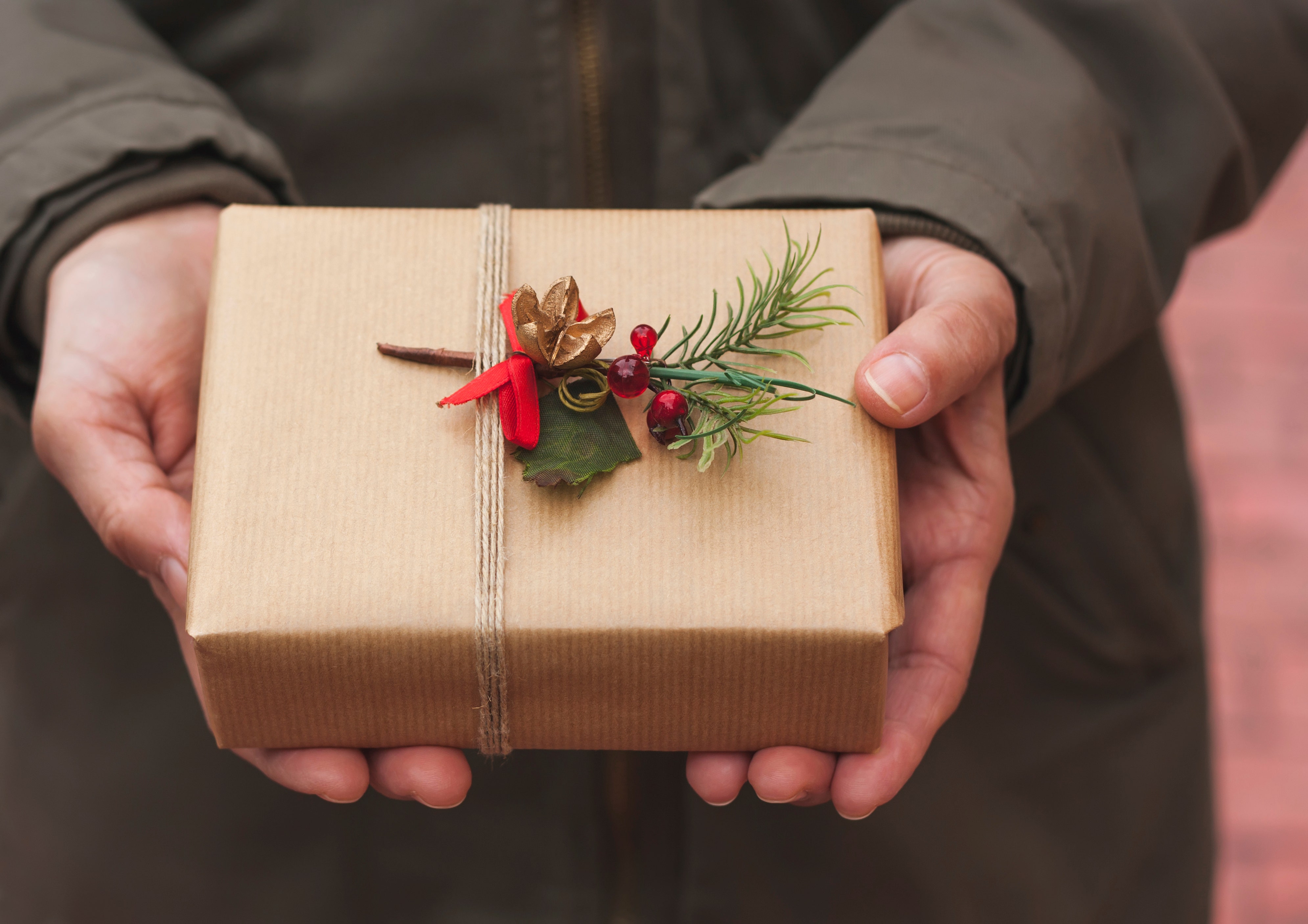 https://static.foxnews.com/foxnews.com/content/uploads/2018/09/holiday_gift_istock.jpg