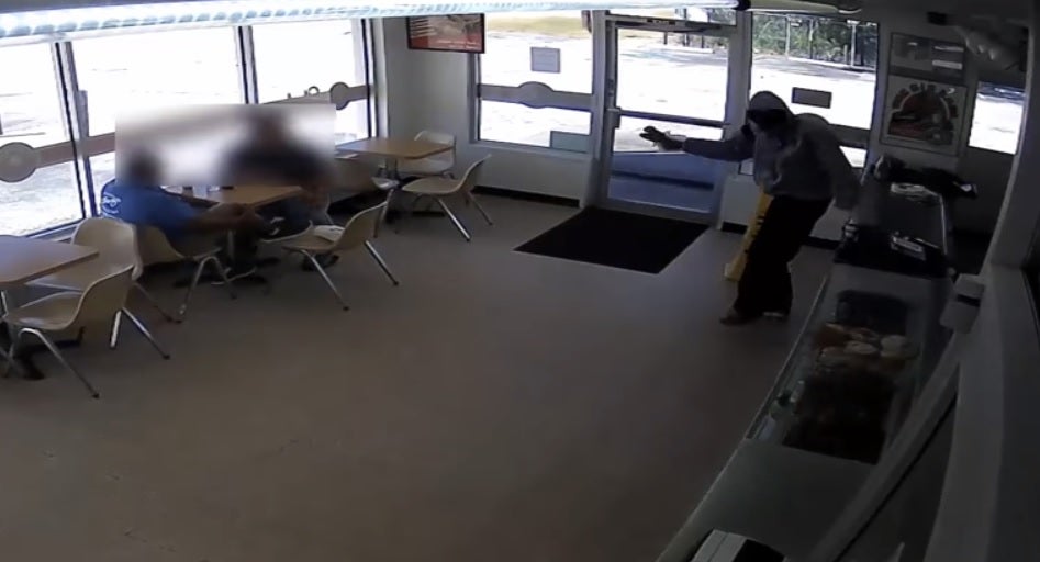 Doughnut shop robbery suspect gives victims consolation crullers | Fox News