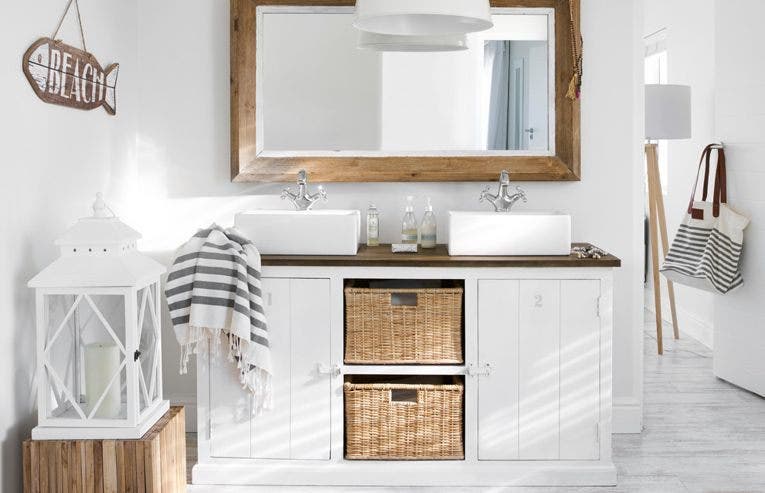 Cara merenovasi kamar mandi yang kusam atau ketinggalan jaman