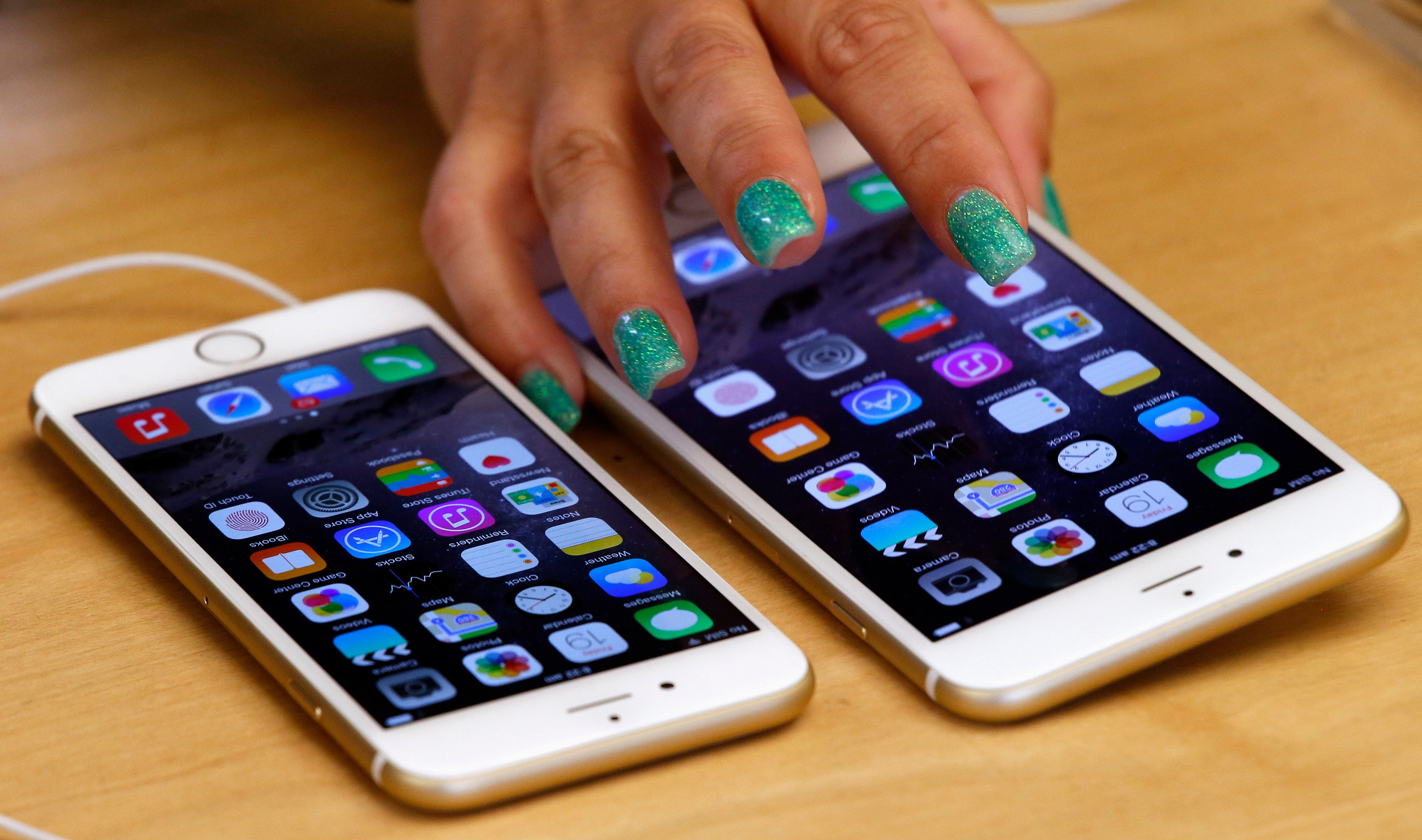 iOS 8.0.1 update arrives to fix keyboard woes and HealthKit