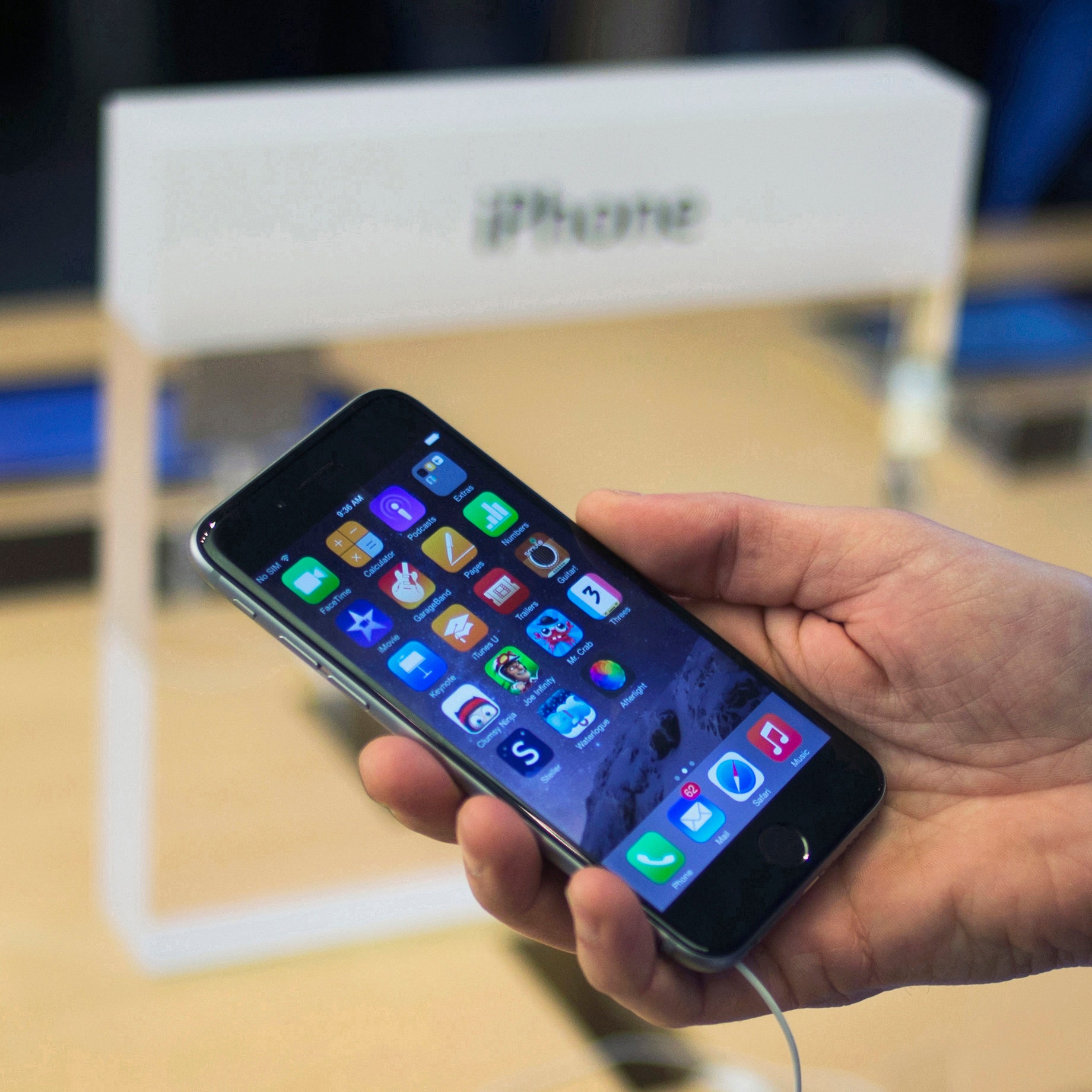 Report: iOS 9.3 hyperlink bug crashes apps