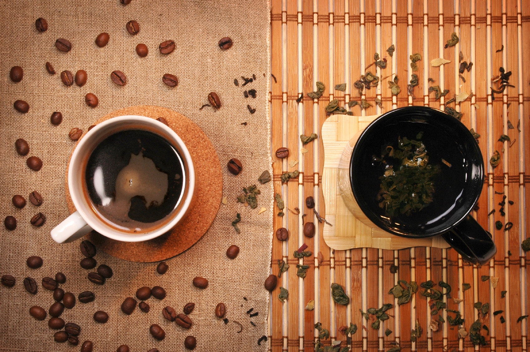 Which is healthier: coffee or tea?