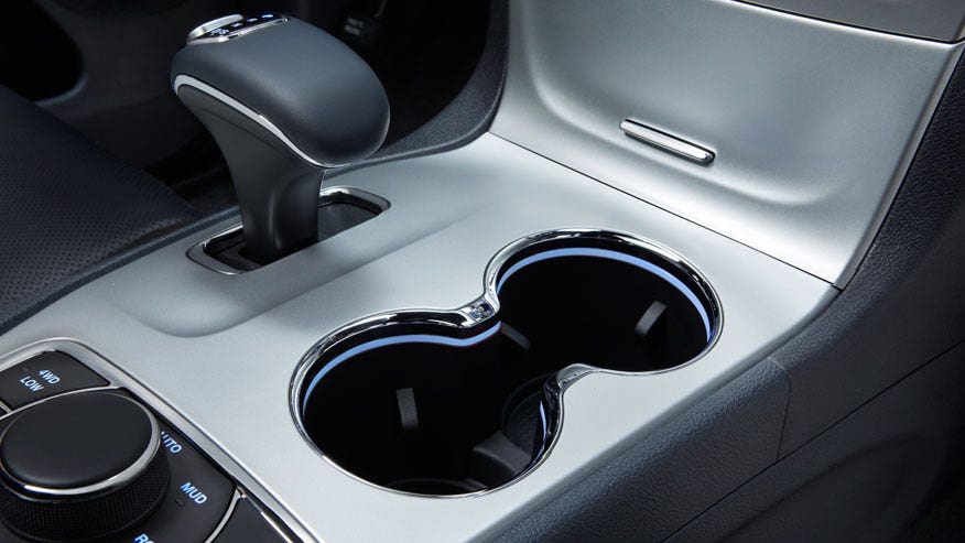 Feds find Fiat Chrysler gear shifters can confuse drivers