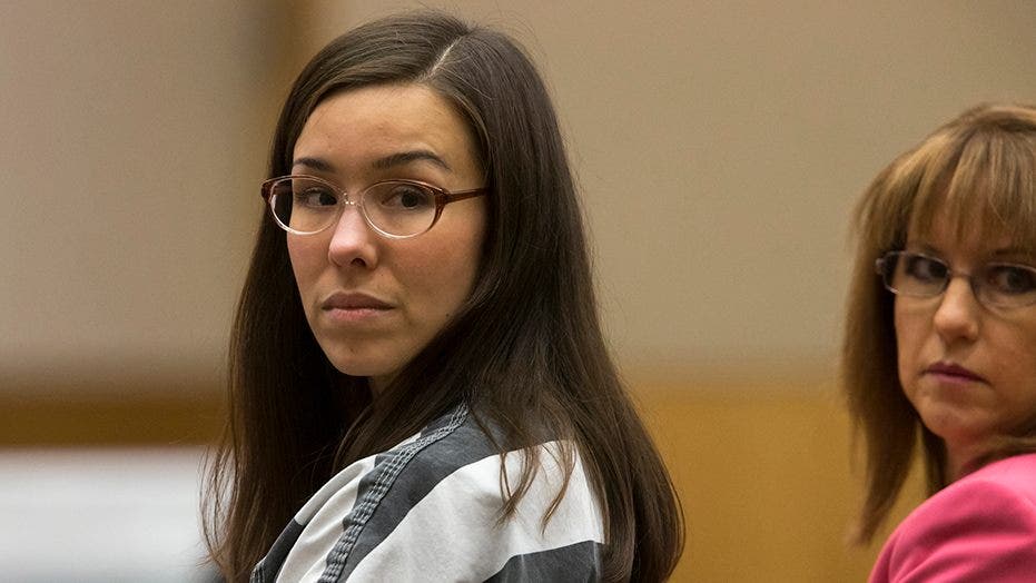 Jodi Arias’ former cellmate says convicted murderer is ‘a flirt’ with ‘a lot of hate’: doc