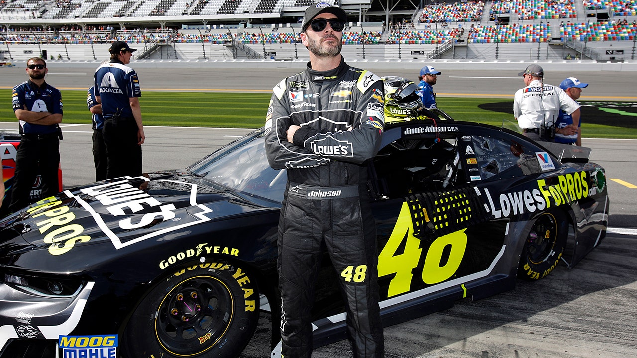 Lowe's to end sponsorship of NASCAR's Jimmie Johnson after this s...
