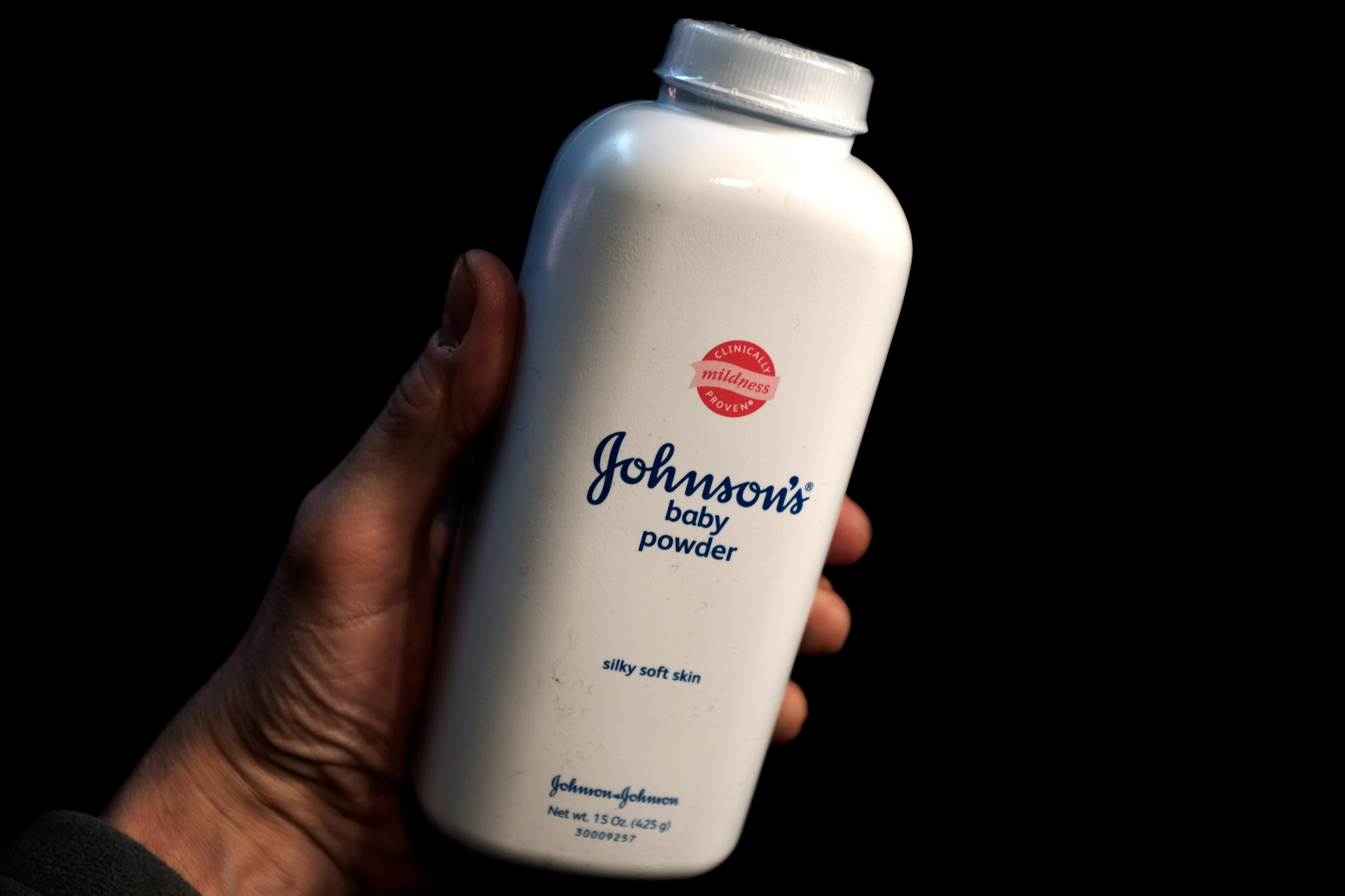 Johnson and johnson. Johnson & Johnson. Фирма Джонсон и Джонсон. Johnson Johnson фирмы. J J продукция.