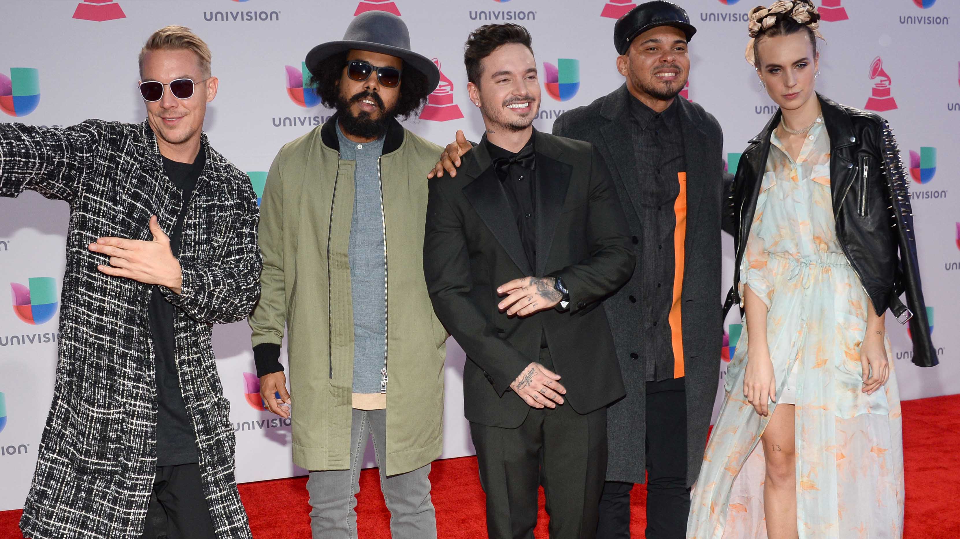 Latin Grammys 2015: Celebrities shine at the red carpet