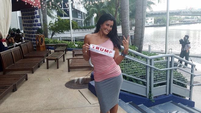 ‘Latinas for Trump’ event held in South Florida