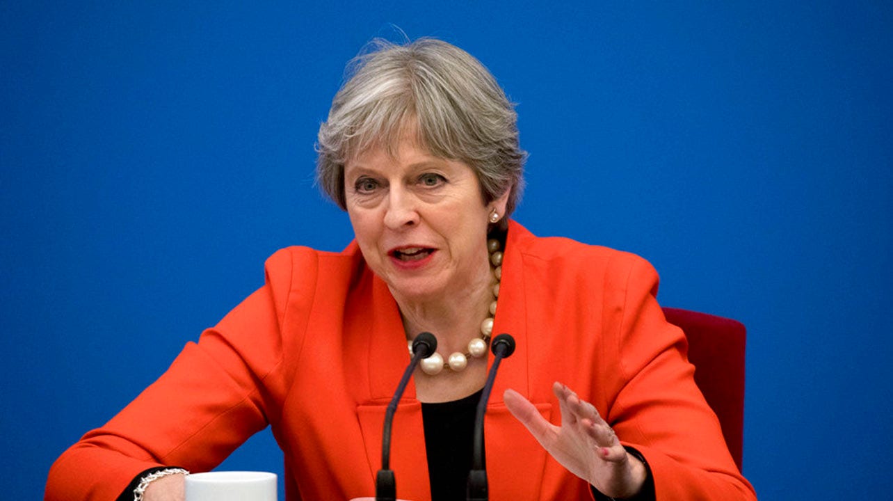 Lawmakers say UK should consider postponing Brexit