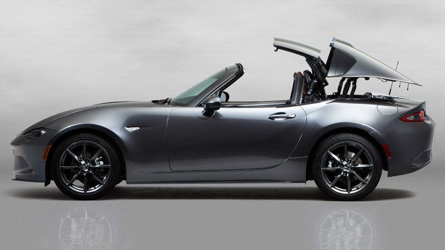 2017 Mazda MX-5 RF targa-roof fastback reavealed at New York Auto Show