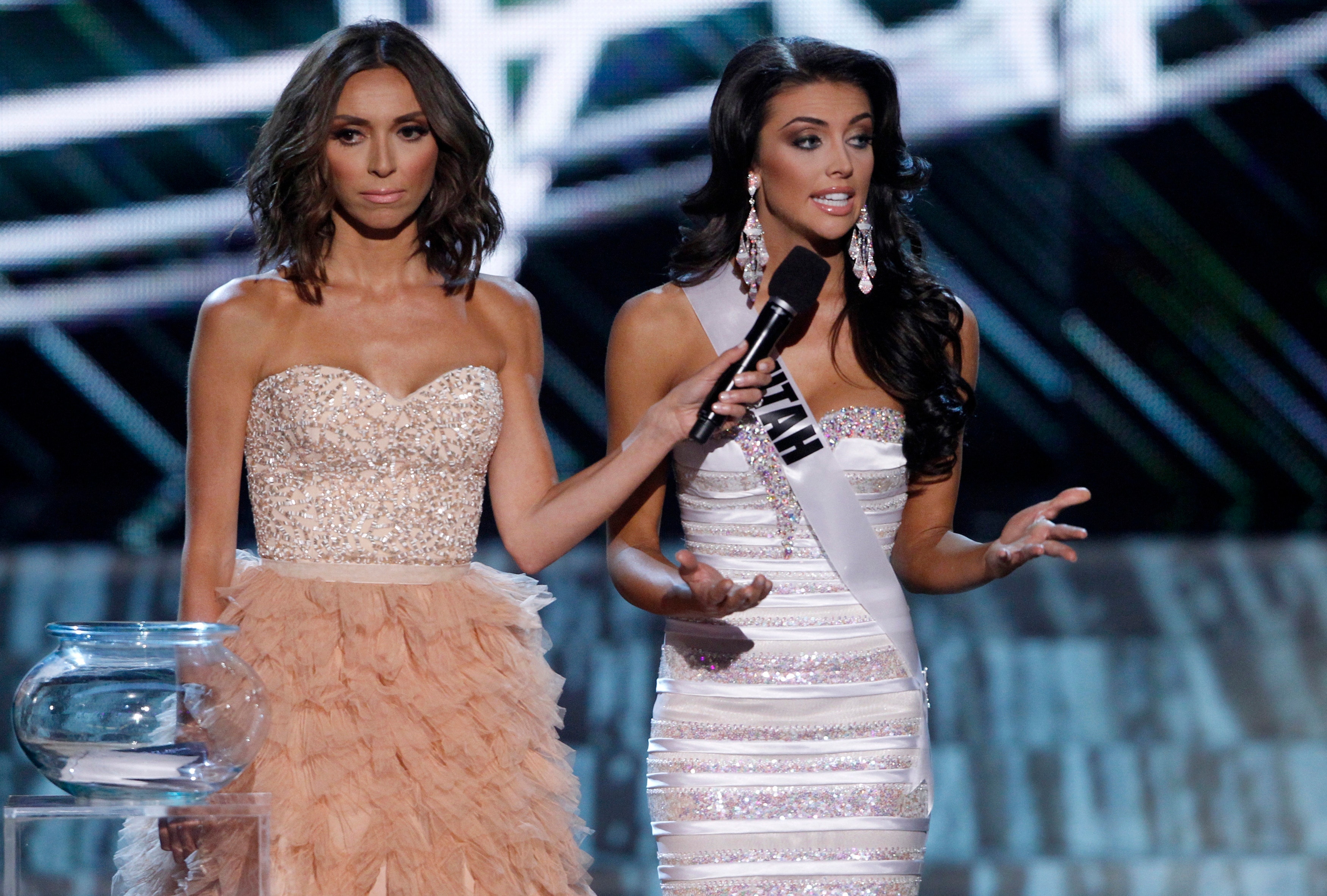 'Create education better' Miss Utah botches answer at Miss USA pageant