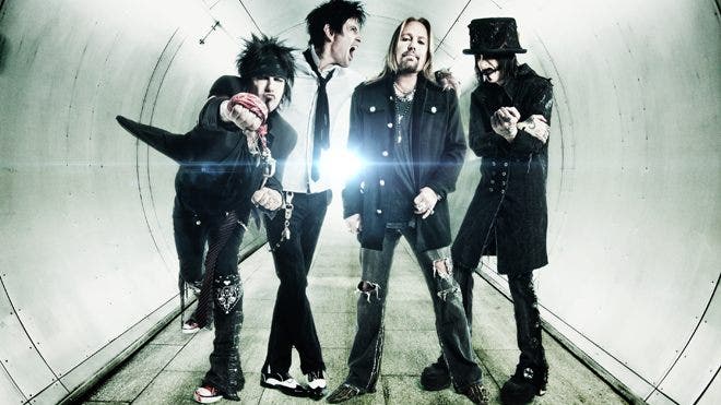 Sutradara ‘Bad Kakek’ selanjutnya mengambil cerita Motley Crue