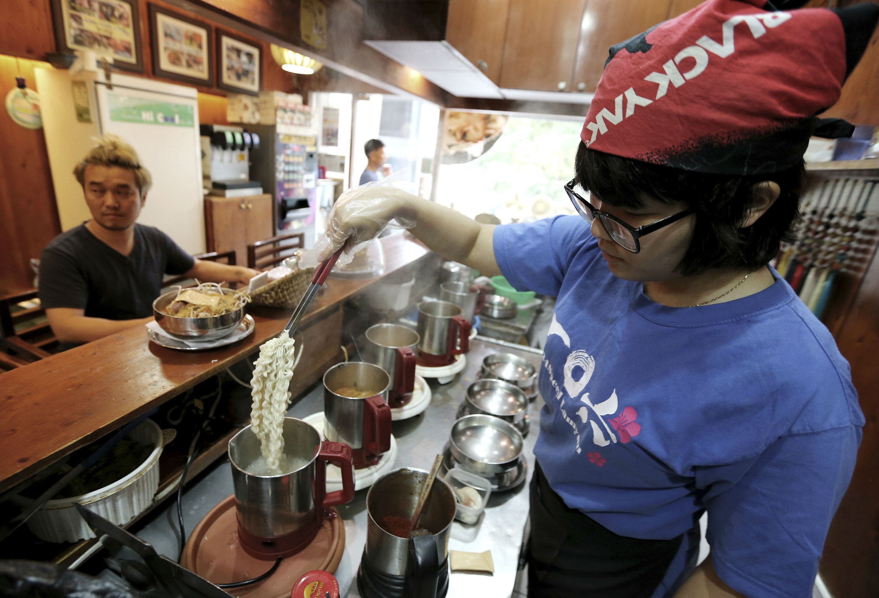 School Spirit May Be Metaphysical for South Korean Baseball