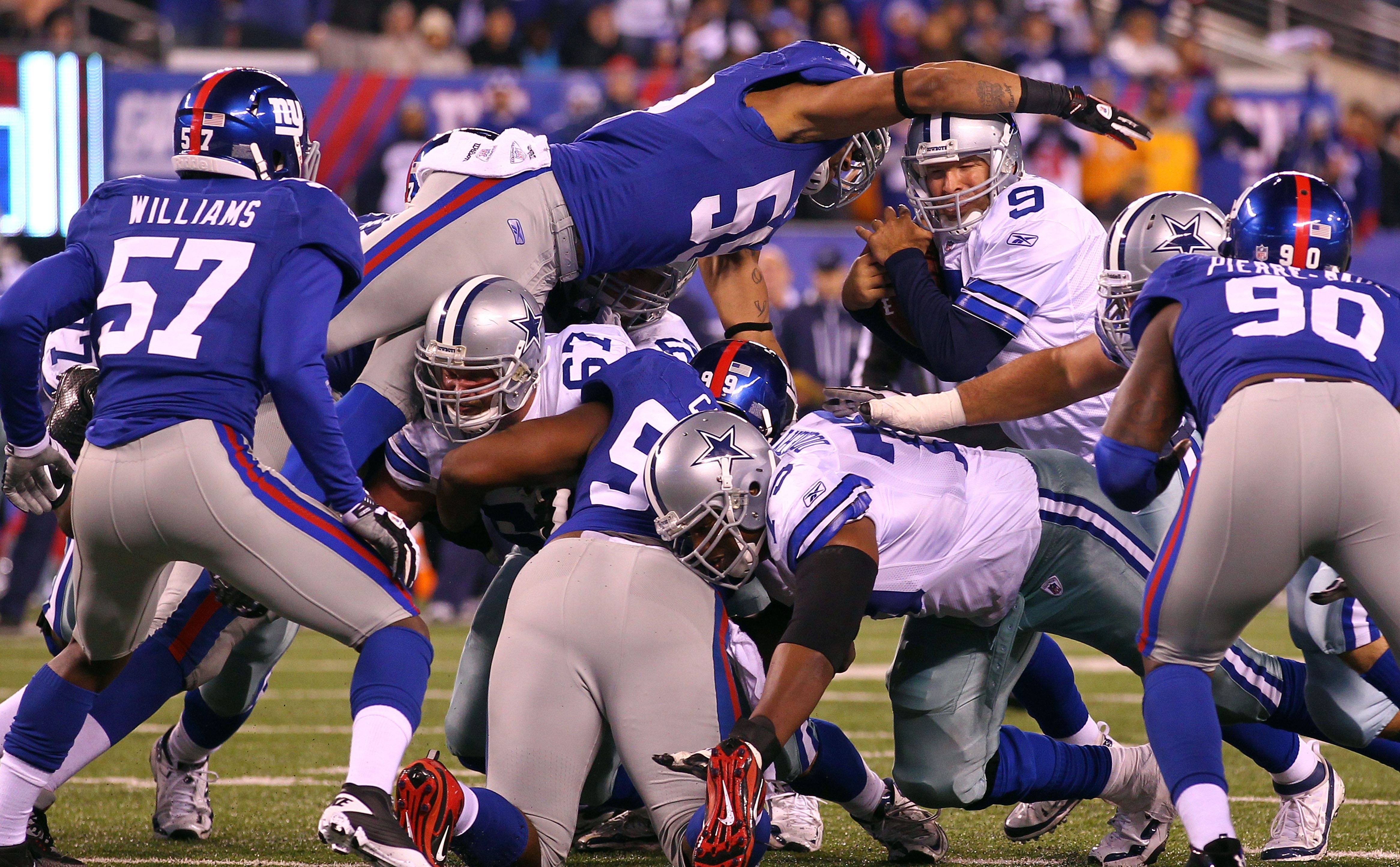 New York Giants, Dallas Cowboys Set for NFL Kickoff