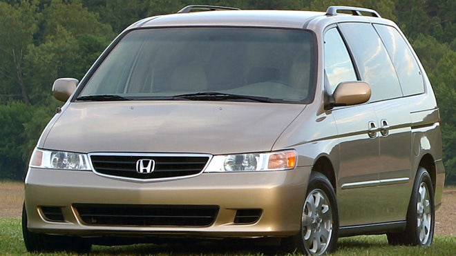 US investigates Honda minivans for air bag trouble