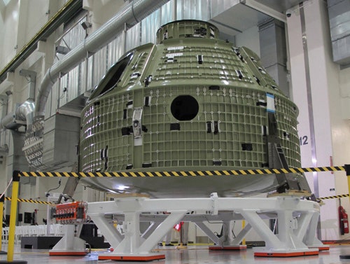 Kapsul Orion luar angkasa milik NASA retak karena tekanan