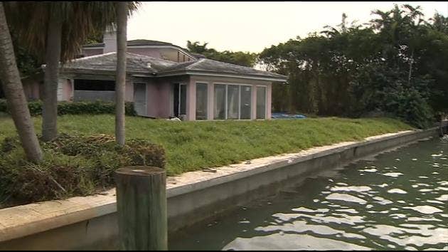 Pablo Escobar's Miami Beach mansion, a local legend, set to be ...