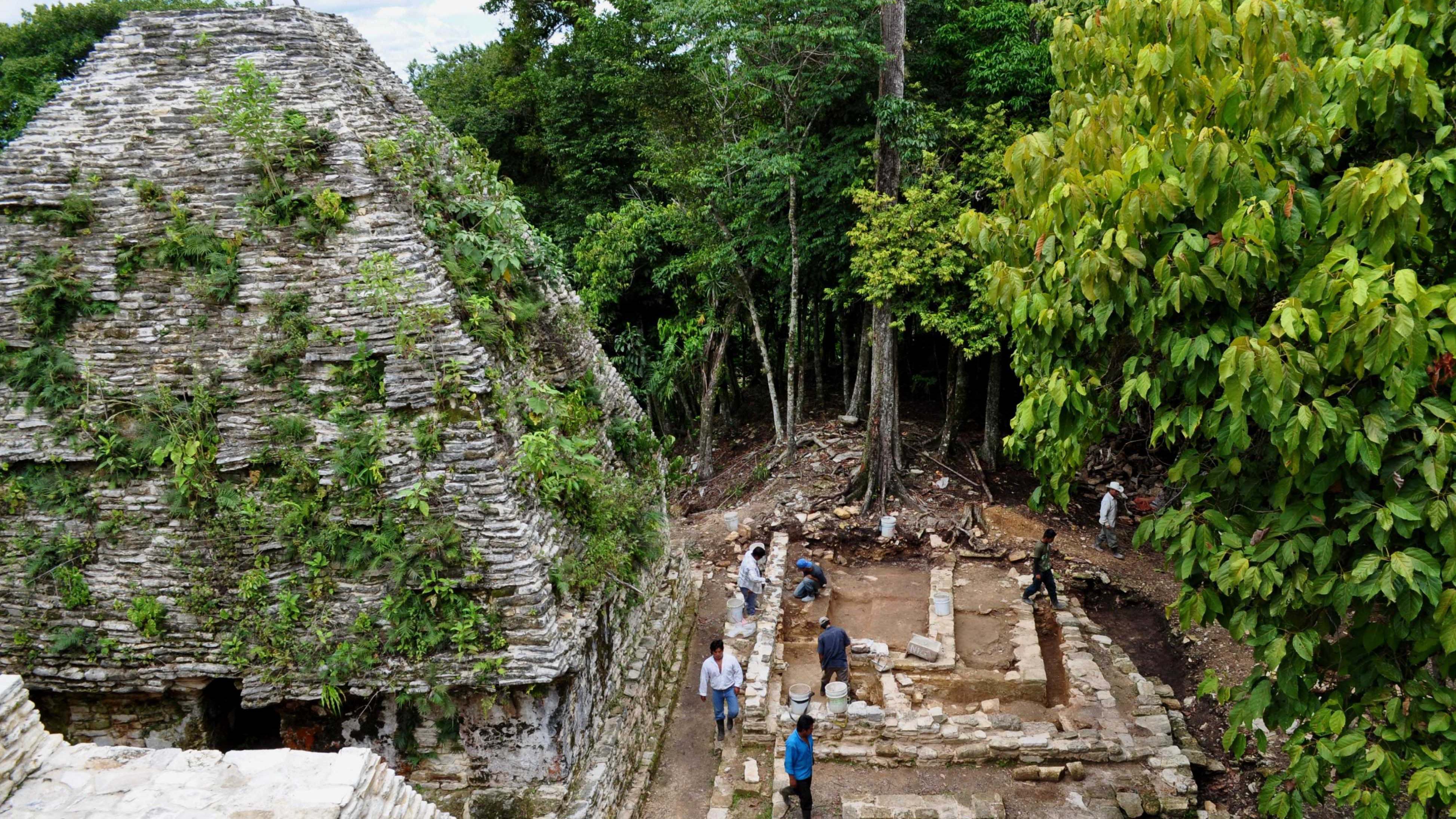 Archaeologists discover 2,000-year-old Mayan palace in Mexico
