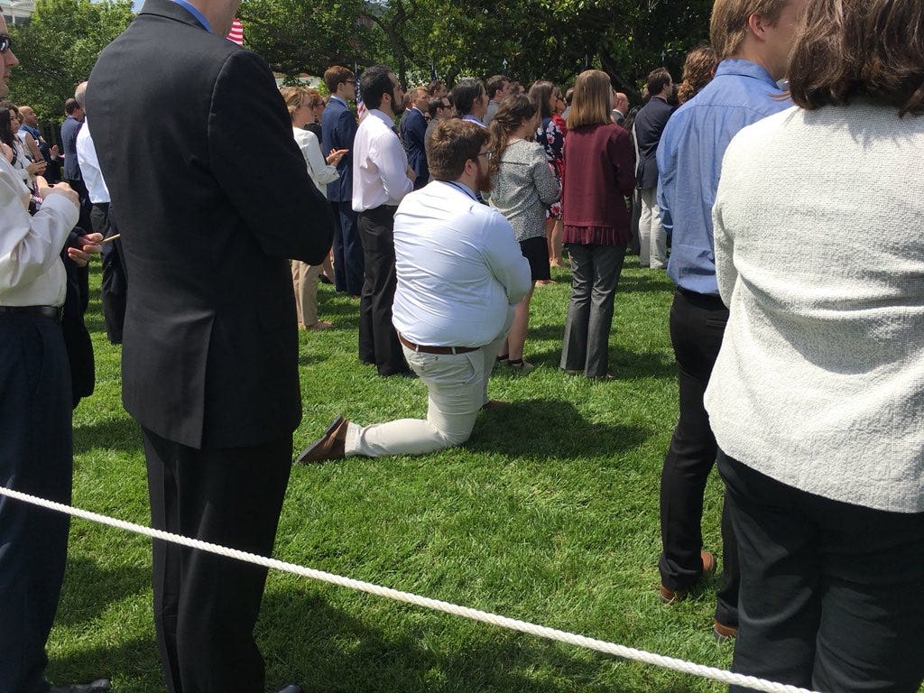 2 Guests Kneel During National Anthem At White House Celebration Of America Event Fox News 