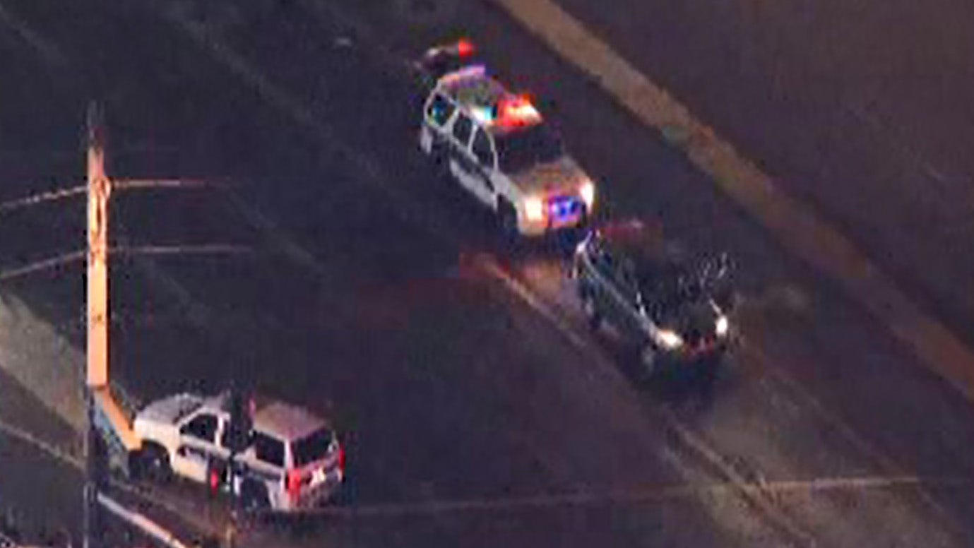 Phoenix police officer, suspect both 'critical' after shootout | Fox News