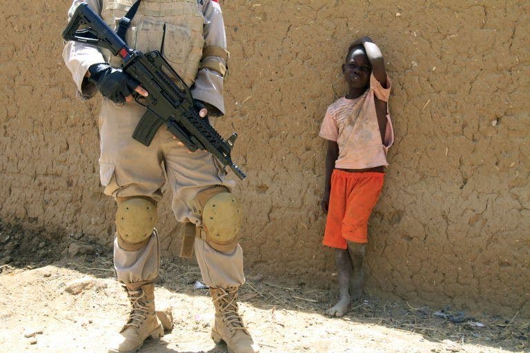 Pasir gurun Darfur menjadi saksi wilayah yang sulit