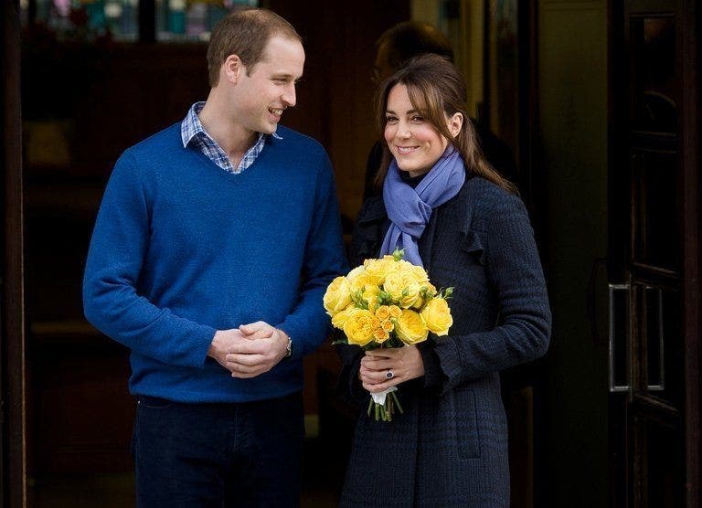 Orang tua kerajaan, William dan Kate, harus menjauhkan diri dari media