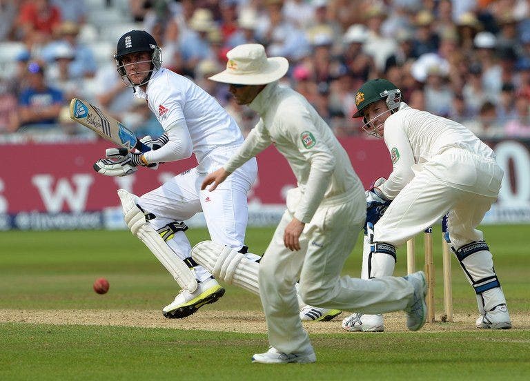 Warga Australia menangisi Broad yang tidak ikut serta dalam Ashes Test