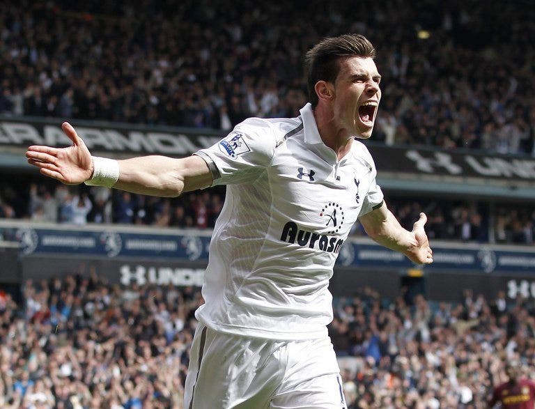 Бейла органы. Gareth Bale Tottenham. Бэйл Тоттенхэм. Бейл 2012/2013. Картинки Гарет Бэйл.