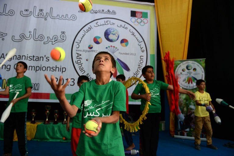 Juara juggling remaja berusaha meraih kemenangan di final Afghanistan