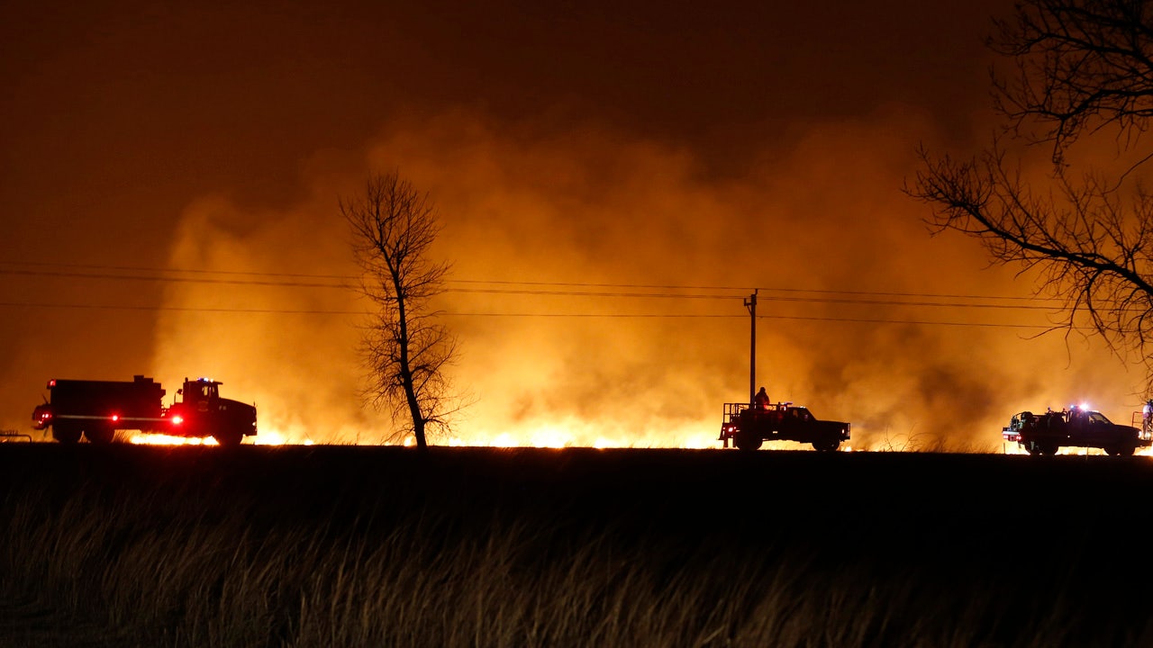 Oklahoma declares state of emergency after wildfires in four states