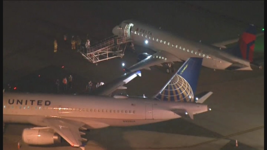 Delta, United planes clip wings at Burbank airport: 'It felt like we ...