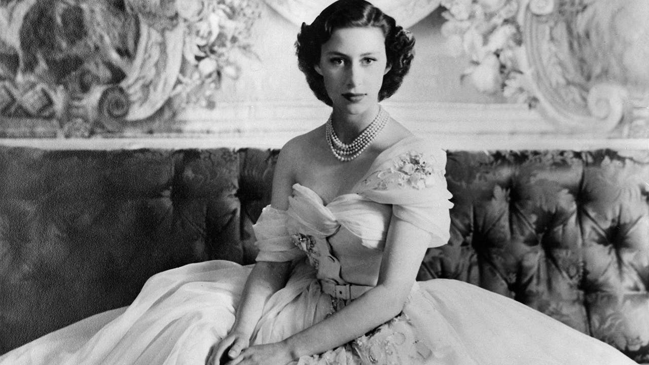 queen-elizabeth-s-rebel-sister-princess-margaret-never-forgave