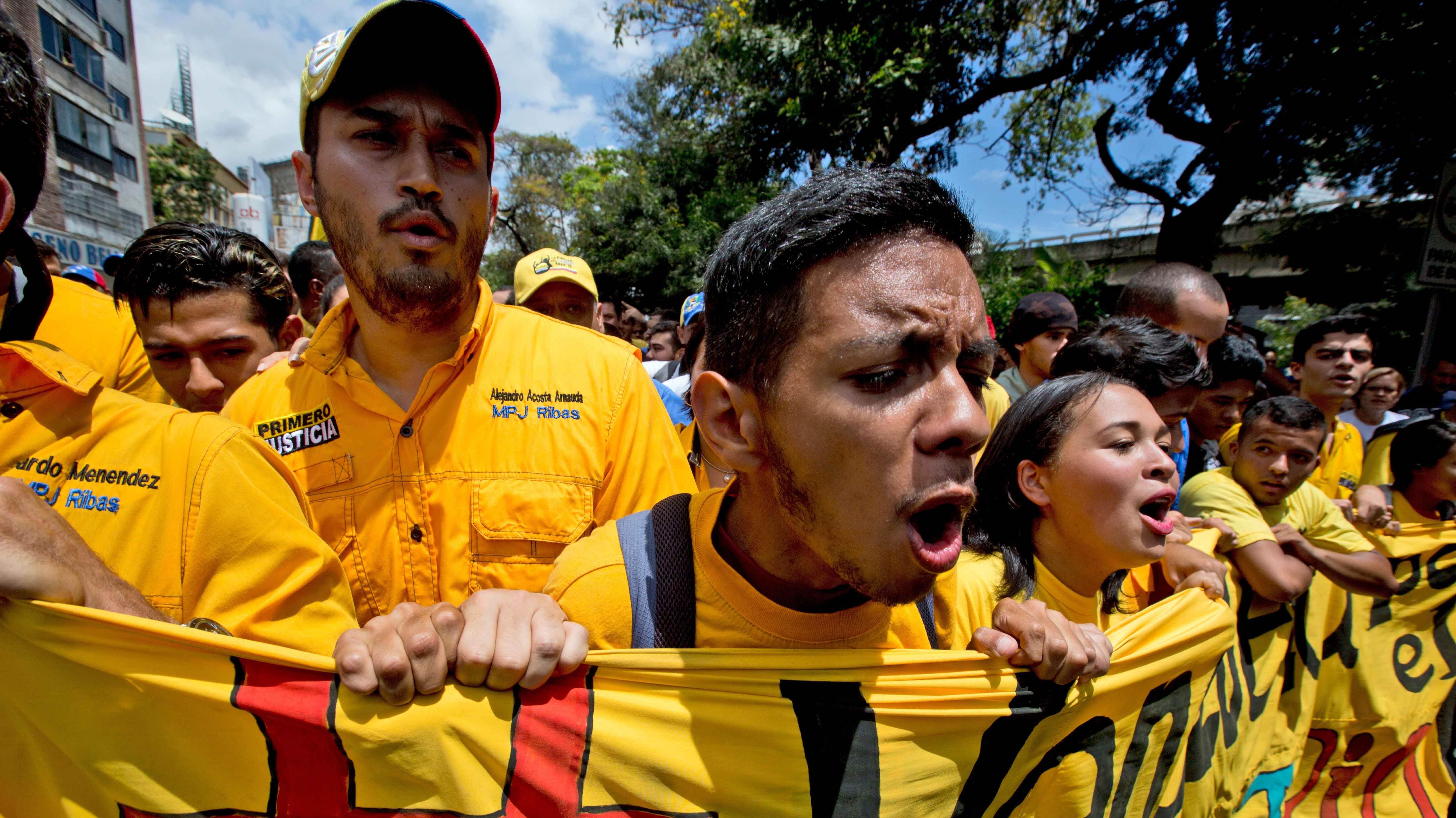 65% Of Venezuelans Want To Oust Maduro, The Question Is If They Are 