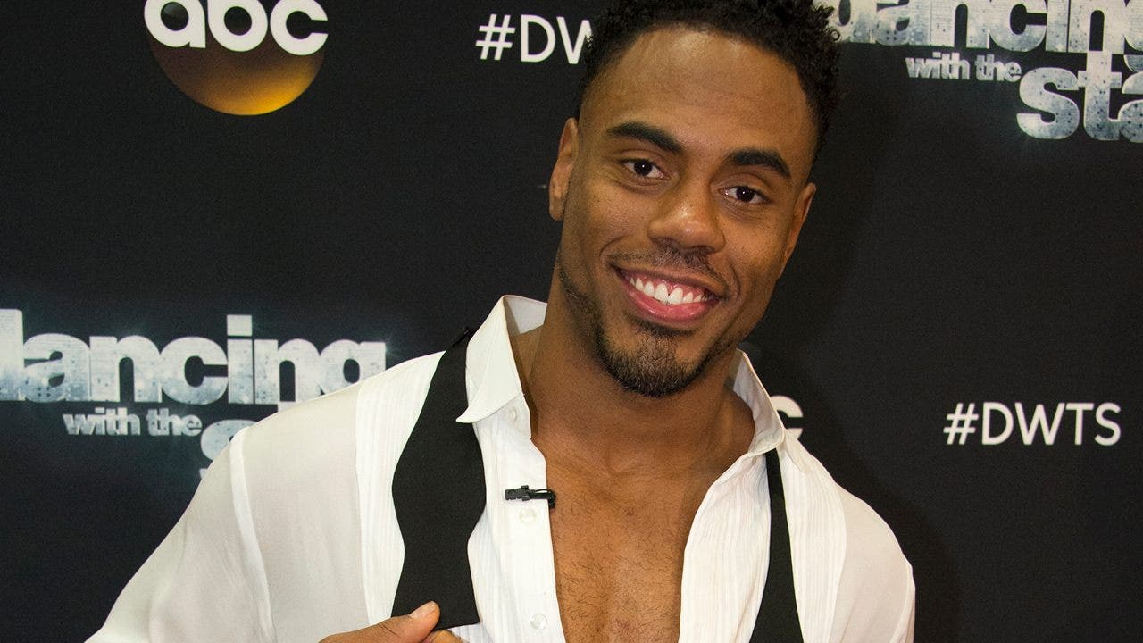 How Former NFL Player Rashad Jennings Connected With His Dad - Guideposts