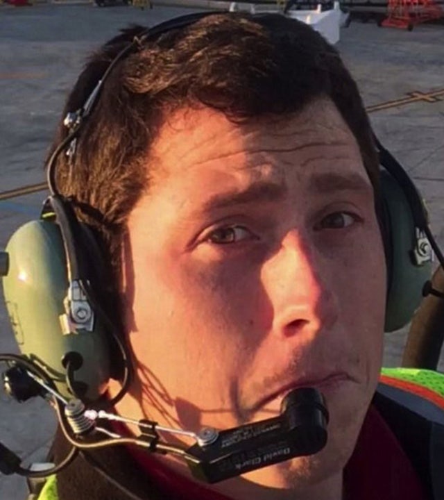 Family of man who stole plane at SeaTac express 'shock,' others say(02)