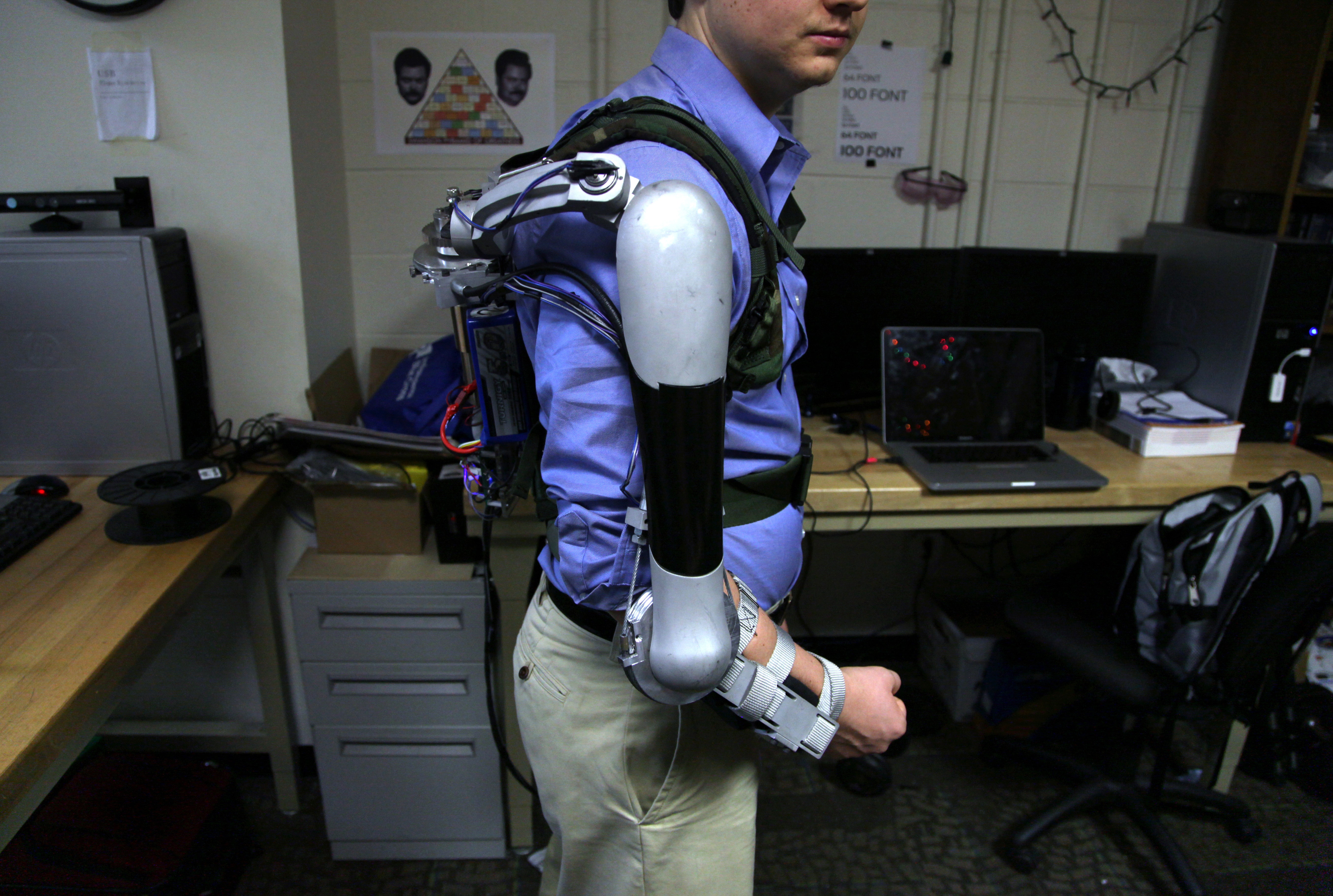 Robotic arm invented by Pa. students can make user stronger.