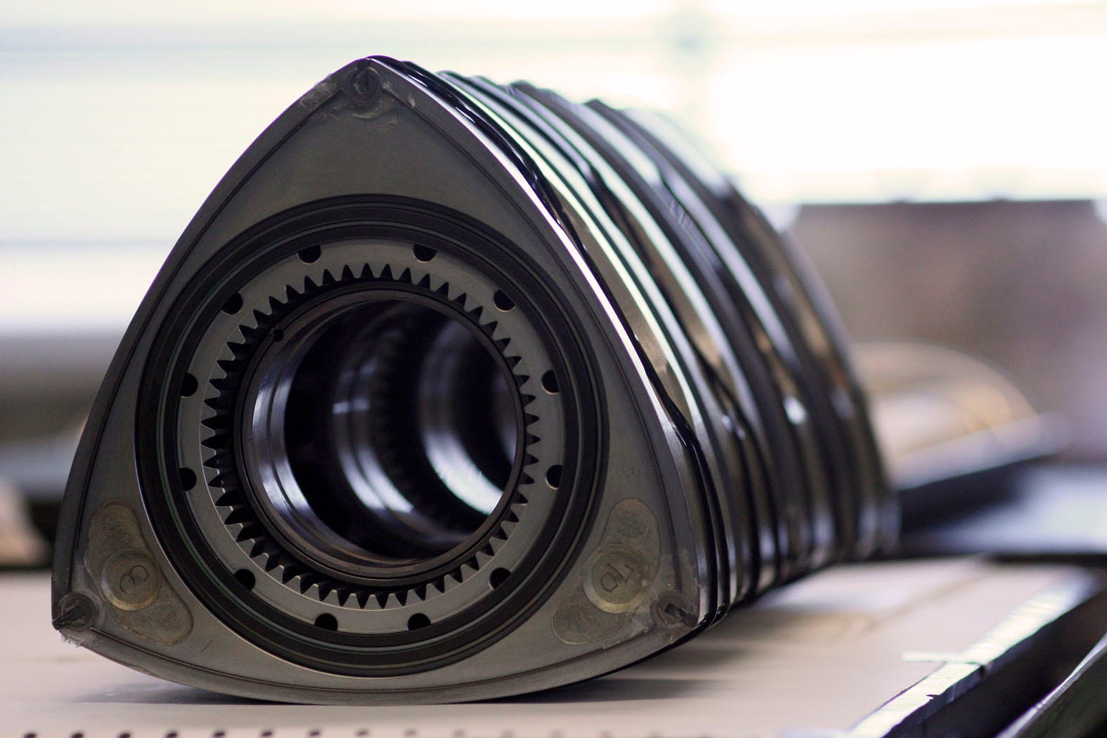 Mazda to resurrect the rotary engine next year in range-extended electric car