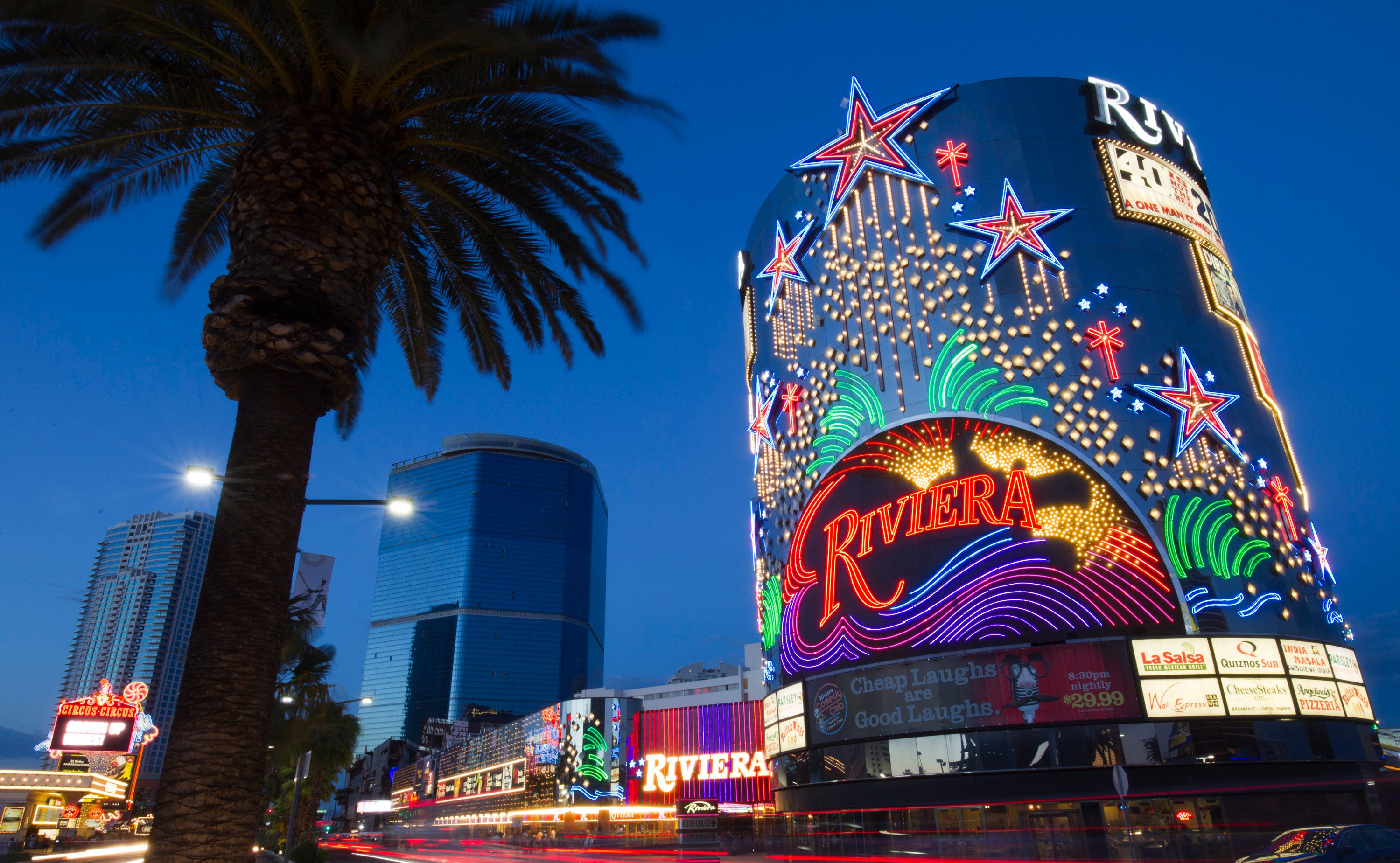Las Vegas Demolishes Part of the Iconic Riviera Hotel and Casino - Bloomberg