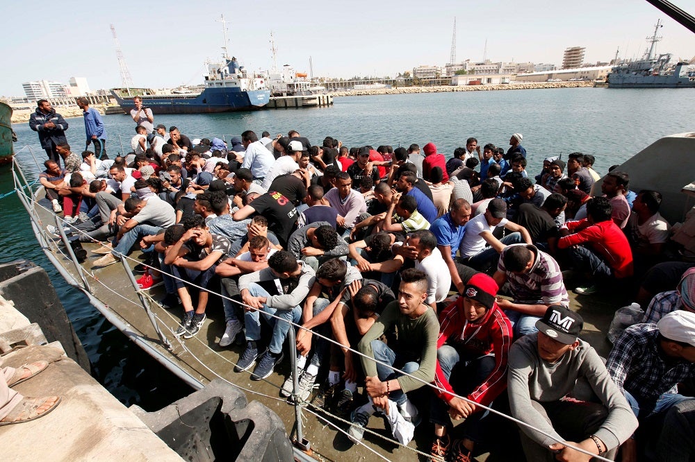Libyan migration crisis: More than 900 rescued as situation worsens ...