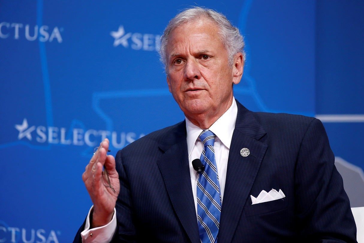 You are currently viewing South Carolina Gov. McMaster undergoes knee surgery for 2022 tennis injury