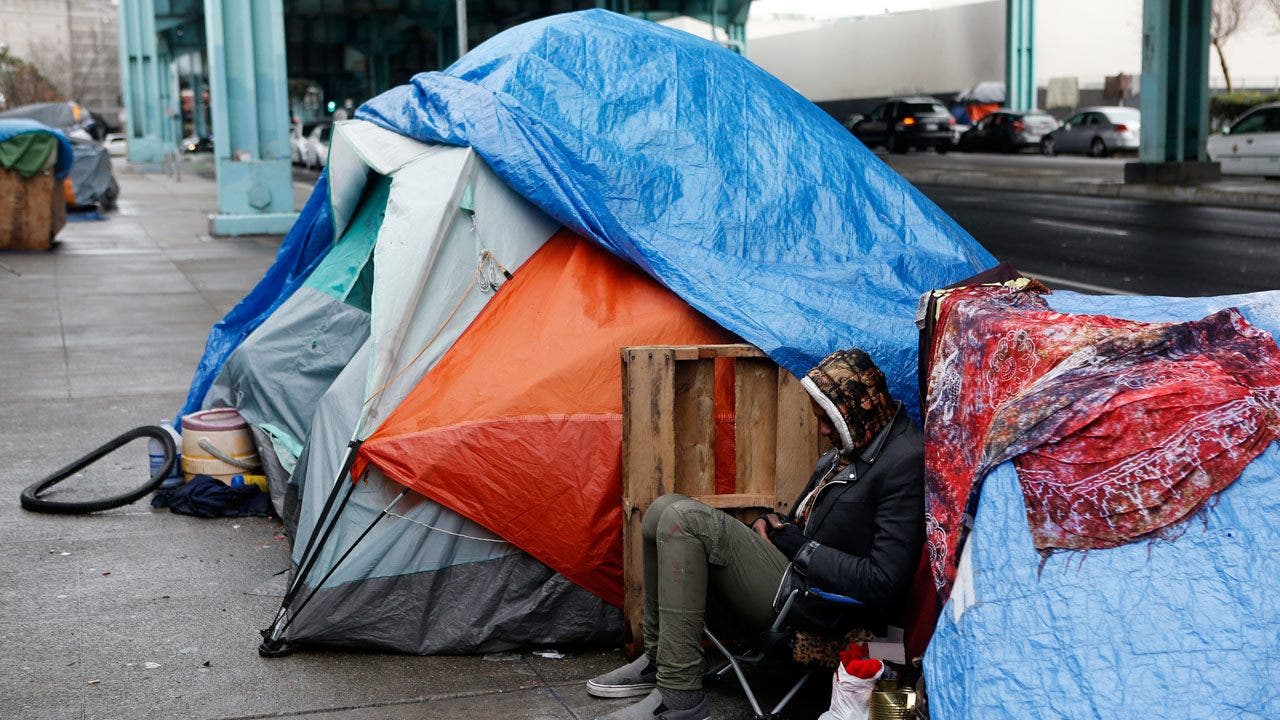 San Francisco Mayor Vows To Clear Out Homeless Encampments On Sidewalks   San Francisco Homeless 1 