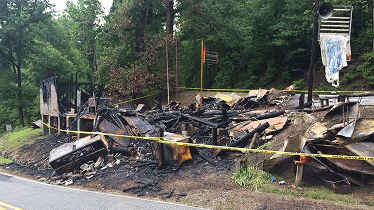 Bob's Place fire: Blaze that destroyed oldest continuously-operating South  Carolina bar deemed suspicious | Fox News