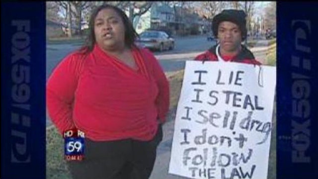 Indiana Mom Forces Son To Wear I Lie I Steal Sign On Street Corner Fox News 6956