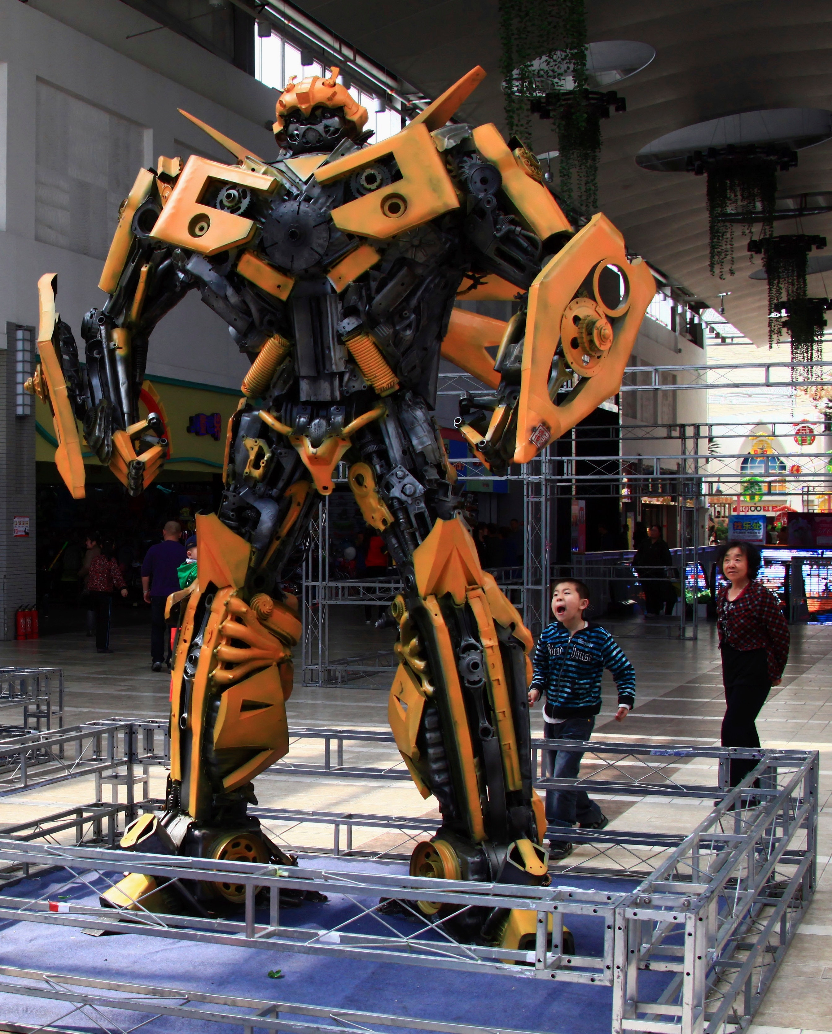 3Q Profit Falls as Film Revenue Declines Fox News